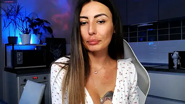 salmaesco – webcam model profile photo