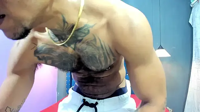 ChloeSnoww – webcam model profile photo Image 19