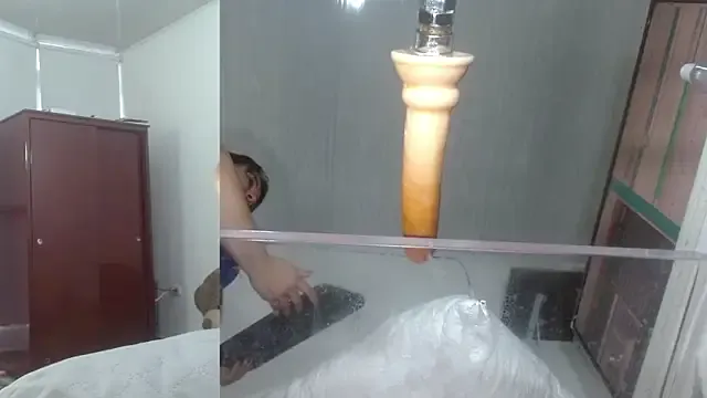 LisaPearly – webcam model profile photo Image 13