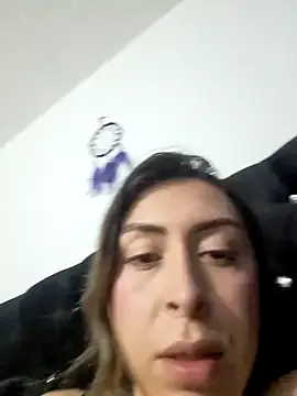 NaughtyBilo – webcam model profile photo Image 3