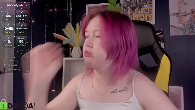 DeliaMarlow – webcam model profile photo Image 8