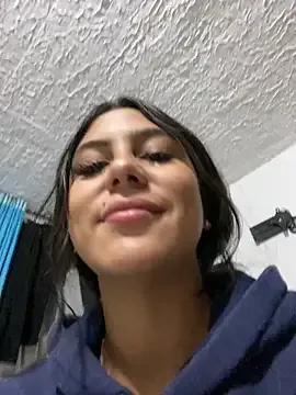 DeliaMarlow – webcam model profile photo Image 6