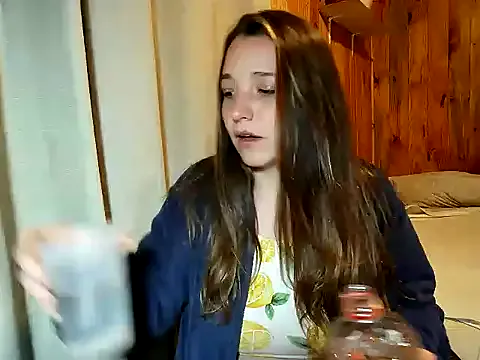 DaisyBloomX – webcam model profile photo Image 3