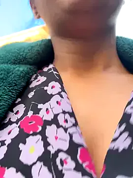 AnnieConnors – webcam model profile photo Image 14