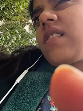 AnnieConnors – webcam model profile photo Image 9