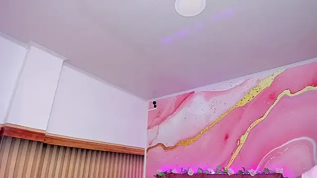 littlekaylaa – webcam model profile photo Image 15