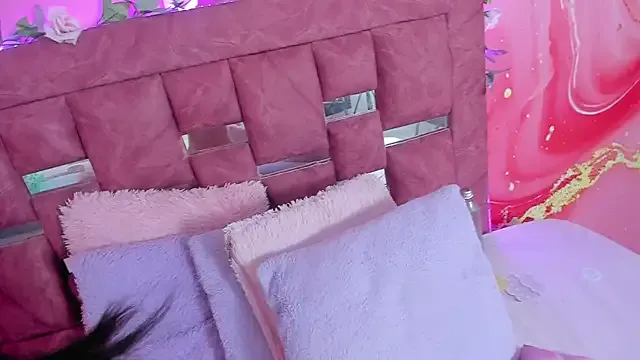 littlekaylaa – webcam model profile photo Image 17