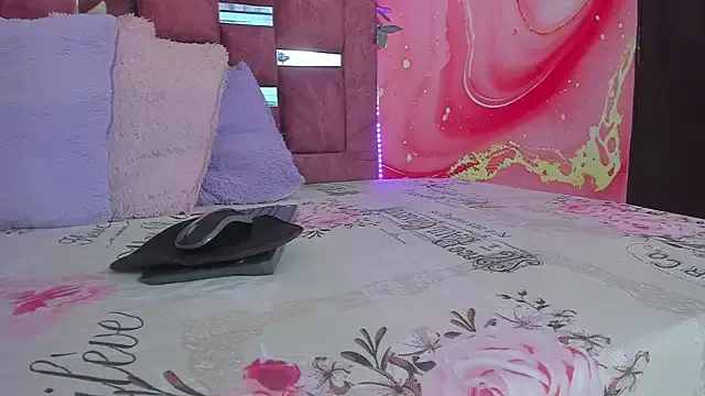 littlekaylaa – webcam model profile photo Image 19