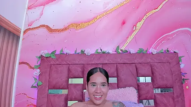 littlekaylaa – webcam model profile photo Image 2