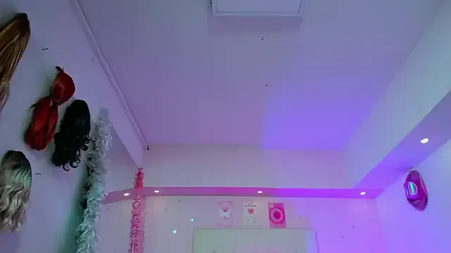 Men-esthe-Live – webcam model profile photo Image 10