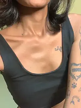 Estefania_121 – webcam model profile photo Image 6