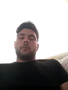 ItsVi – webcam model profile photo Image 3