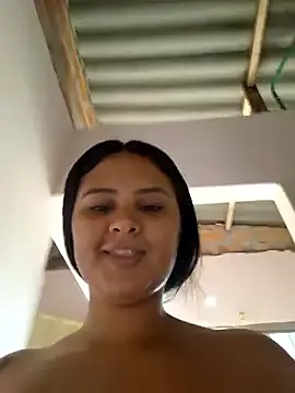 sexy-latin10 Image 3