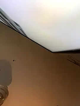 MOCHAMINXX – webcam model profile photo Image 10