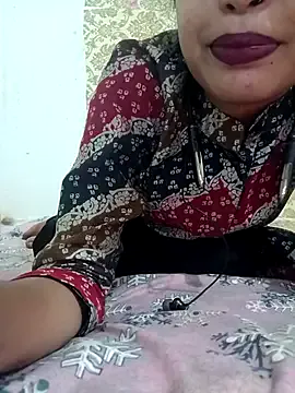 CintiaHolms – webcam model profile photo Image 3