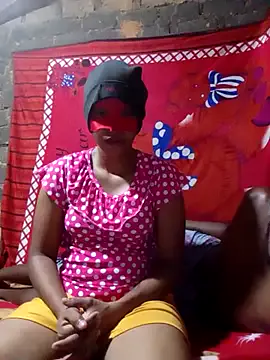 RileyHarp – webcam model profile photo Image 3