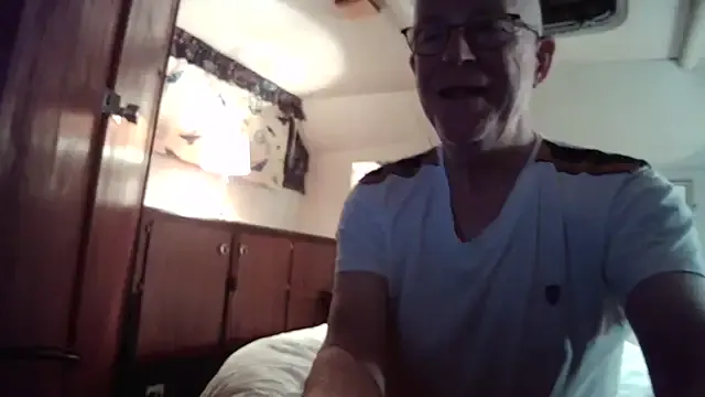 LilithStonne – webcam model profile photo Image 12