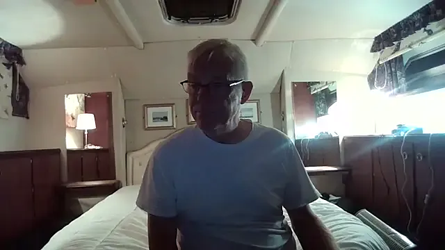 LilithStonne – webcam model profile photo Image 16