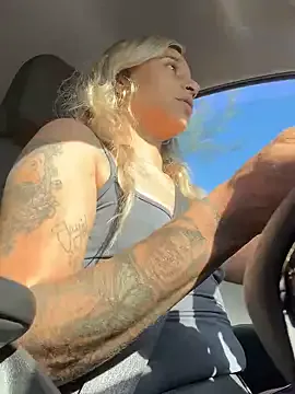 CassandraChaos – webcam model profile photo Image 5