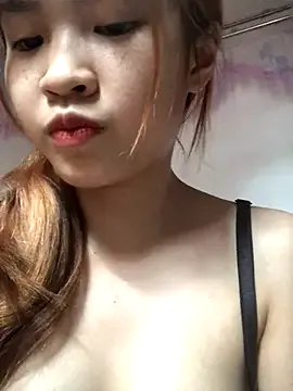 realroniraye – webcam model profile photo Image 8