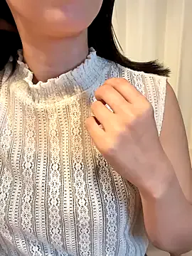 ElseaBloom – webcam model profile photo Image 2