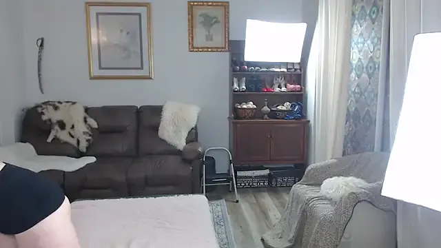 yui_and_rin – webcam model profile photo Image 12