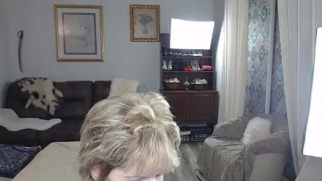 yui_and_rin – webcam model profile photo Image 8