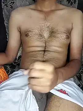 MonserrateGill – webcam model profile photo Image 18