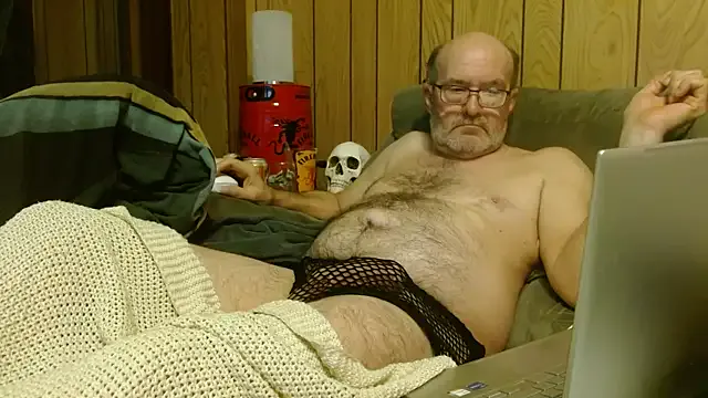 hotmilfbitch – webcam model profile photo Image 12