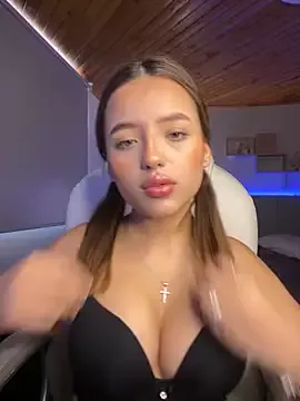 PrincessEden18 – webcam model profile photo Image 14