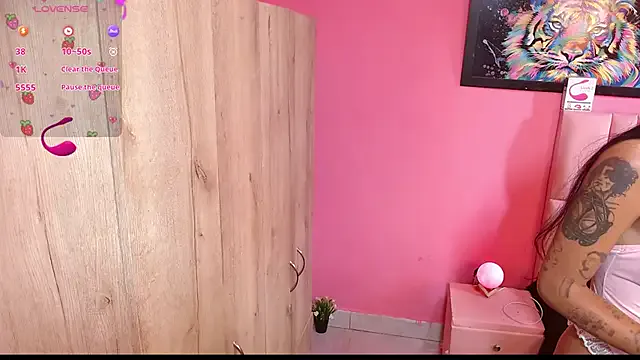 sofia_gold_ Image 5