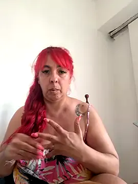 PrincessOPoison – webcam model profile photo Image 15