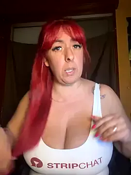 PrincessOPoison – webcam model profile photo Image 8