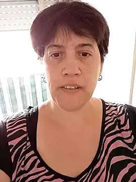 River_Flow_WOW – webcam model profile photo Image 17