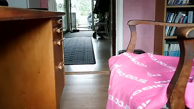 AdaaStone – webcam model profile photo Image 11