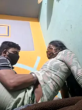 ReginaVelvet – webcam model profile photo Image 3