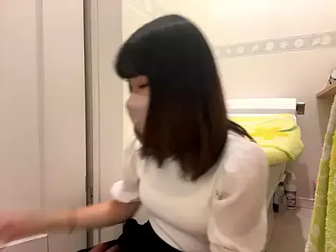 CarryOnJhonn – webcam model profile photo Image 11