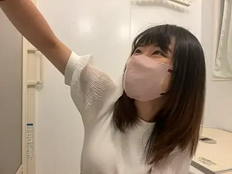 CarryOnJhonn – webcam model profile photo Image 15