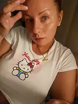 BelialCrow – webcam model profile photo Image 19