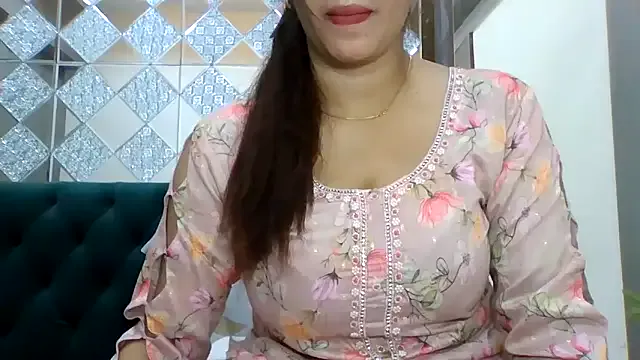 mrladyslvmiabdsmm – webcam model profile photo Image 19