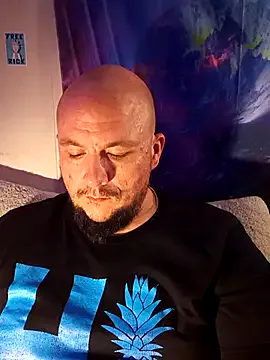 SkyLumen – webcam model profile photo Image 15