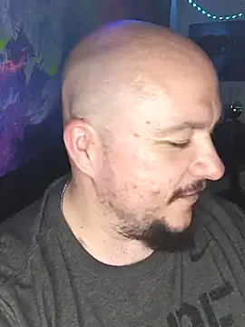 SkyLumen – webcam model profile photo Image 7