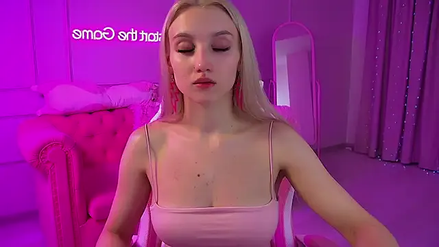 arieel__722 – webcam model profile photo Image 4