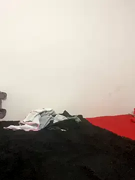 PrincessOPoison – webcam model profile photo Image 5