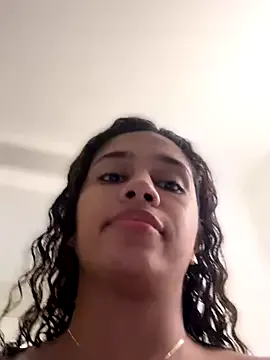 Sara_fun – webcam model profile photo Image 17