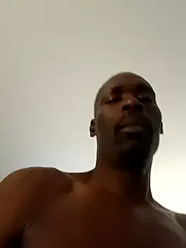 brendaliive – webcam model profile photo Image 16