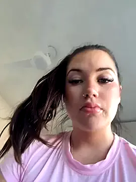 JadeHillss – webcam model profile photo Image 15