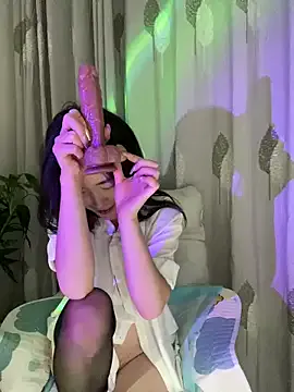 Heyjezelle – webcam model profile photo Image 5