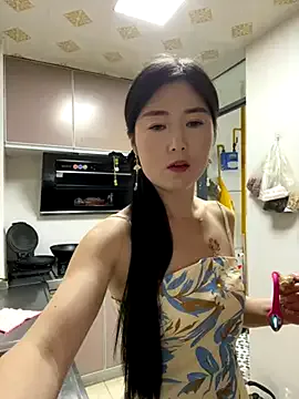 Heyjezelle – webcam model profile photo Image 8