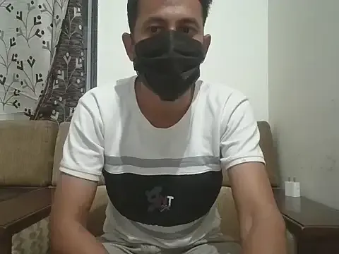 AmbarVega – webcam model profile photo Image 2